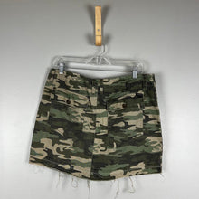 Load image into Gallery viewer, Sanctuary Camo Mini Skirt
