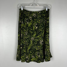 Load image into Gallery viewer, Unbranded floral midi skirt
