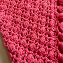 Load image into Gallery viewer, Vintage handmade crochet scarf
