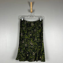 Load image into Gallery viewer, Unbranded floral midi skirt
