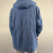 Load image into Gallery viewer, Retro Pacific Trail jacket
