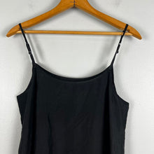 Load image into Gallery viewer, Unbranded black midi dress
