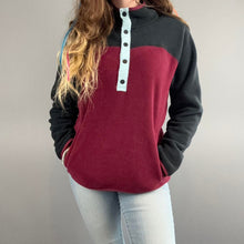 Load image into Gallery viewer, Burton quarter snap fleece
