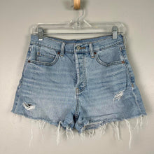 Load image into Gallery viewer, Old Navy Jean shorts
