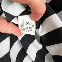 Load image into Gallery viewer, Vintage Lee Winter custom Beetlejuice top
