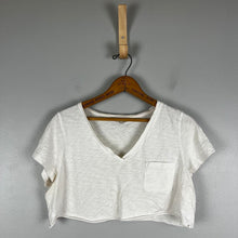 Load image into Gallery viewer, Maison Cinqcent Cotton Crop Top
