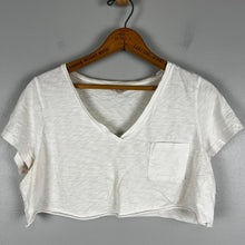 Load image into Gallery viewer, Maison Cinqcent Cotton Crop Top
