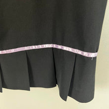Load image into Gallery viewer, Vintage moving on! skirt
