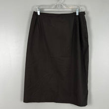 Load image into Gallery viewer, Vintage college town of Boston skirt
