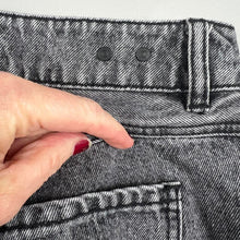 Load image into Gallery viewer, Cabi stone wash jeans
