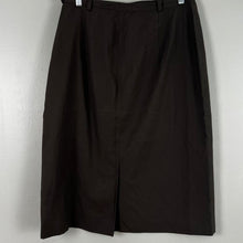 Load image into Gallery viewer, Vintage college town of Boston skirt
