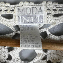Load image into Gallery viewer, Vintage MODA INT’L cardigan
