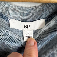 Load image into Gallery viewer, BP. floral mesh crop top
