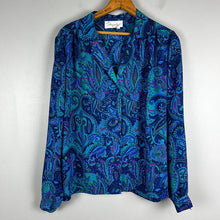Load image into Gallery viewer, Vintage 90s shapely blouse
