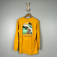 Load image into Gallery viewer, Ripcurl graphic long sleeve
