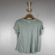 Load image into Gallery viewer, Bella Dahl heathered t-shirt
