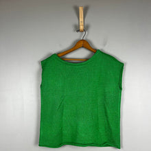 Load image into Gallery viewer, Unbranded Green Knit top
