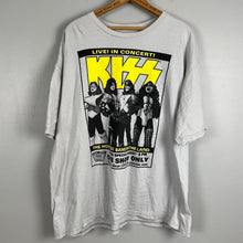 Load image into Gallery viewer, RARE KISS band t-shirt
