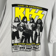 Load image into Gallery viewer, RARE KISS band t-shirt
