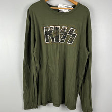 Load image into Gallery viewer, Vintage KISS winterland long sleeve
