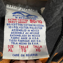 Load image into Gallery viewer, Vintage 2003 KISS hoodie
