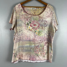Load image into Gallery viewer, Y2K oneworld graphic t-shirt
