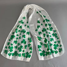 Load image into Gallery viewer, Retro Shamrock scarf
