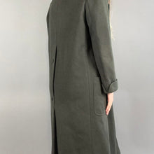 Load image into Gallery viewer, Vintage Cassidy wool peacoat
