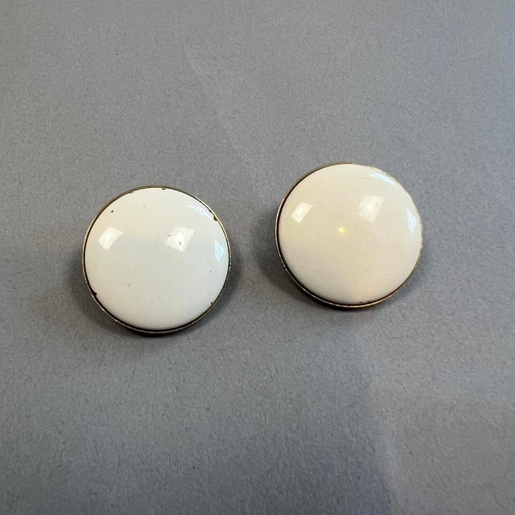 Vintage clip on earrings