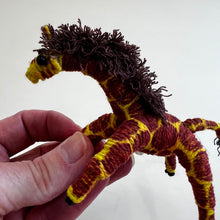 Load image into Gallery viewer, Funky Giraffe keychain
