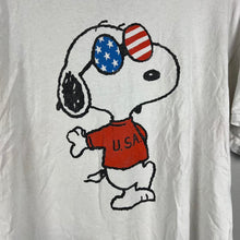 Load image into Gallery viewer, Peanuts 4th of July t-shirt
