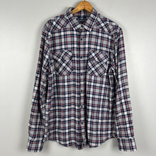 Load image into Gallery viewer, American Rag flannel
