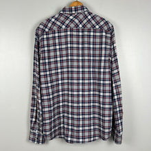 Load image into Gallery viewer, American Rag flannel
