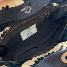 Load image into Gallery viewer, Cake by Petunia pickle bottom bag
