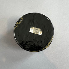 Load image into Gallery viewer, Vintage trinket box
