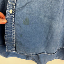 Load image into Gallery viewer, Vintage Abercrombie &amp; Fitch Button down
