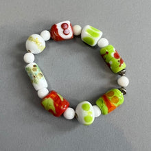 Load image into Gallery viewer, Glass beaded bracelet
