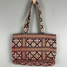 Load image into Gallery viewer, Vera Bradley patterned purse
