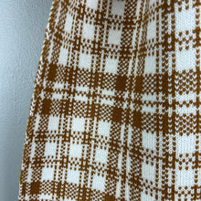 Load image into Gallery viewer, Timberland plaid scarf
