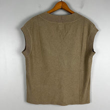 Load image into Gallery viewer, The Drop V-Neck Sleeveless Sweater Top

