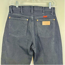 Load image into Gallery viewer, Wrangler women’s jeans

