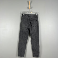 Load image into Gallery viewer, Wild fable ripped jeans
