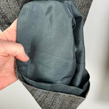 Load image into Gallery viewer, J.Crew favorite fit trousers
