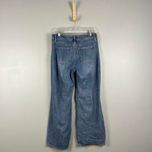 Load image into Gallery viewer, Cabi ashbury jeans
