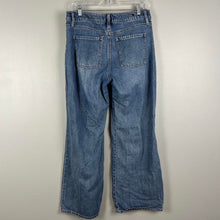 Load image into Gallery viewer, Cabi ashbury jeans
