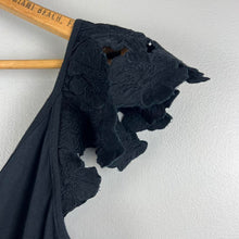 Load image into Gallery viewer, Anthropologie tank blouse
