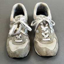 Load image into Gallery viewer, New balance classic 574 sneakers
