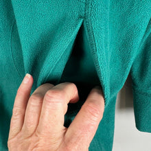 Load image into Gallery viewer, Mountain Hardwear cowl neck Fleece
