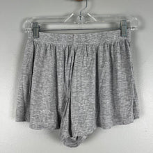 Load image into Gallery viewer, Aerie lounge shorts
