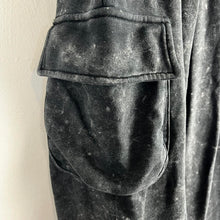 Load image into Gallery viewer, Wild fable cargo sweatpants
